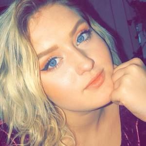 Meet your Posher, Katelynn